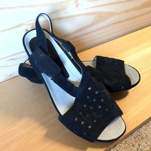 Earthies Black Cut- Out Sandles by Earth